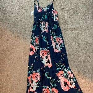 Dress, brand new with tag on. Size small